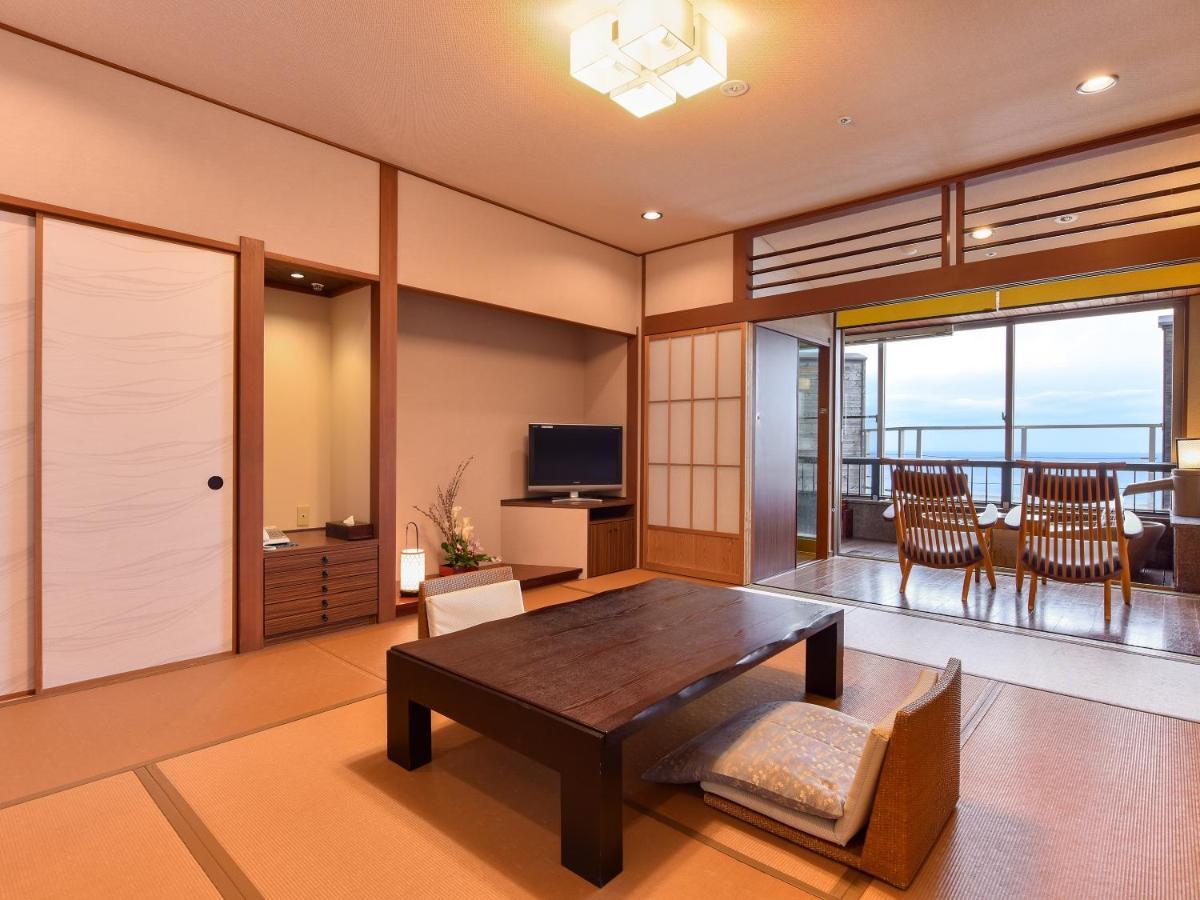 Hotel Sanrakuso Shirahama Eksteriør bilde
