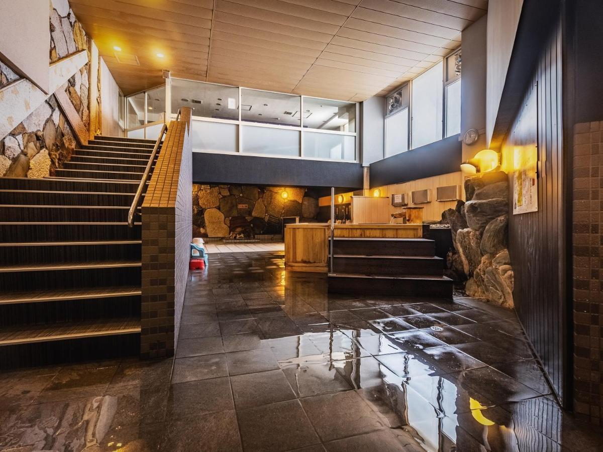 Hotel Sanrakuso Shirahama Eksteriør bilde
