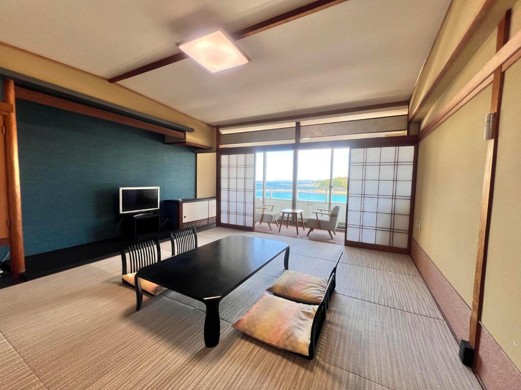 Hotel Sanrakuso Shirahama Eksteriør bilde